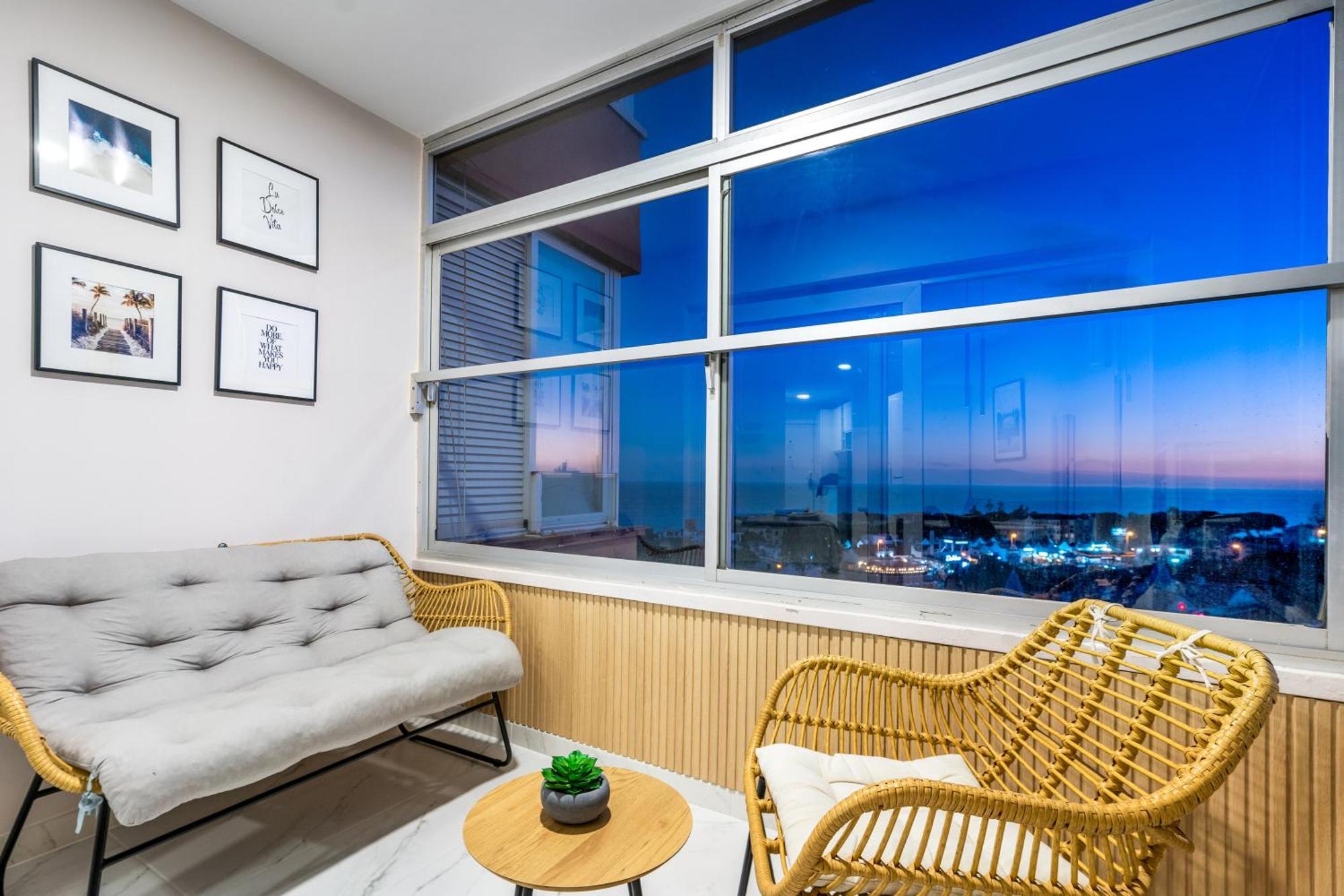 Modern Studio Apartment With Sea Views 5 Min From The Beach Ситио-де-Калаонда Экстерьер фото